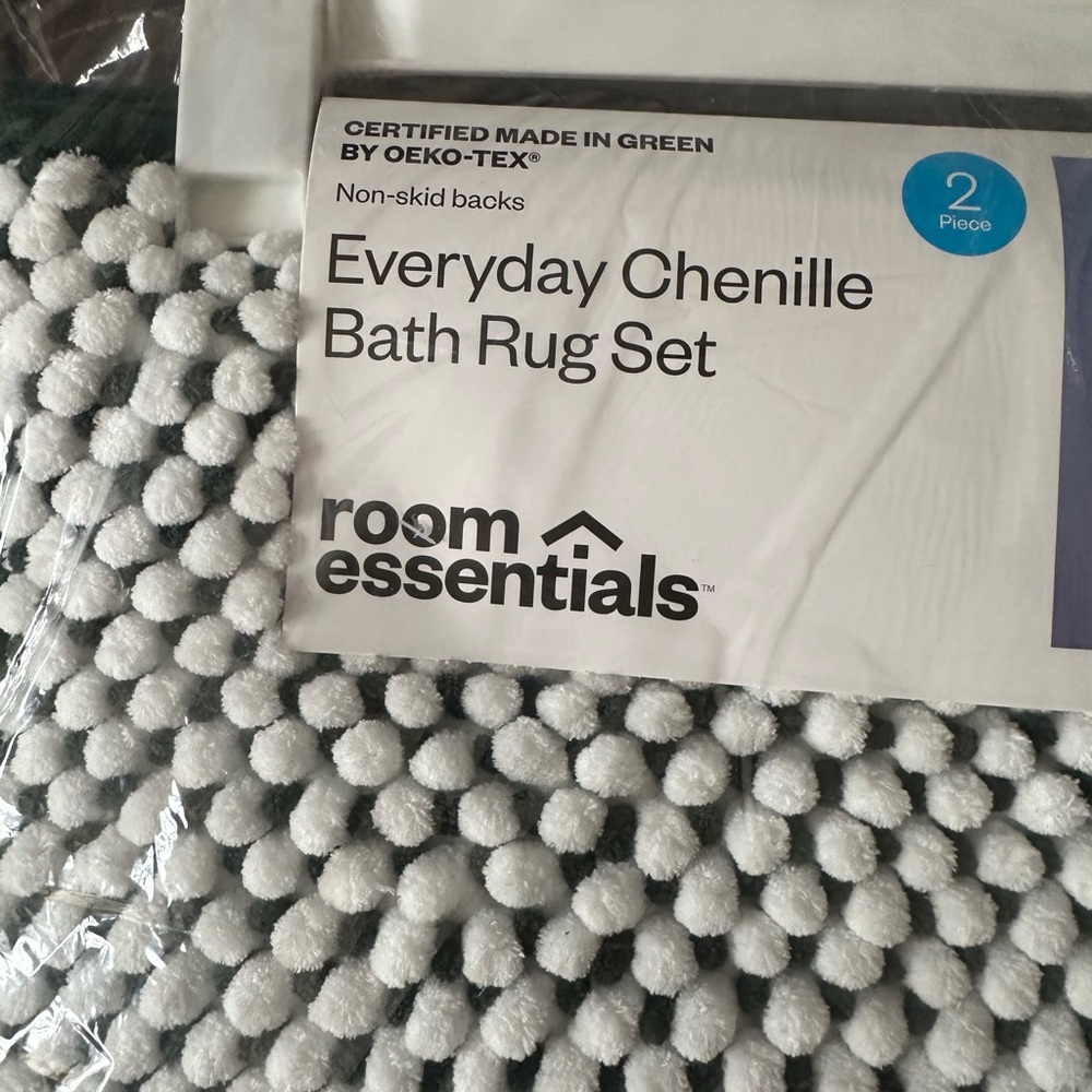 Room Essentials Chenille Bath Rug Set - Picture 2 of 6